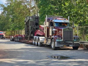 Pedowitz Midwest Rigging Oversize Loads Heavy Haul Midwest Trucking Fort Wayne Toledo Kalamazoo Detroit Lansing Chicago 1